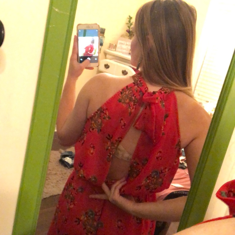 Red Romper - Picture 4 of 8